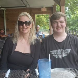 Meet your Posher, Melinda